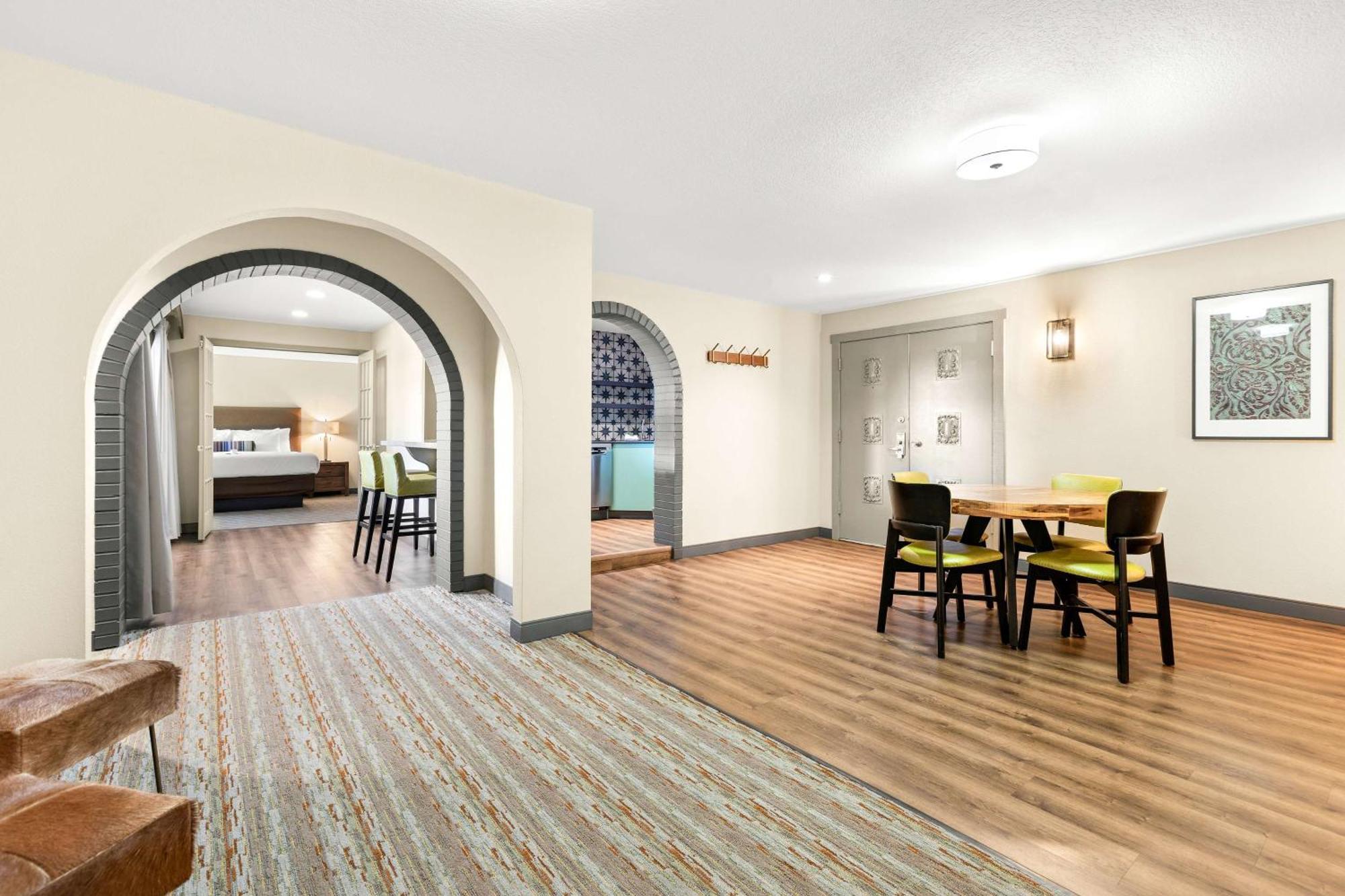 Best Western Downtown Casper Hotel Ngoại thất bức ảnh